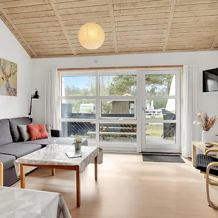 1 Bedroom Pet Friendly In Feriehus Nordenbro Vesteregn